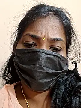 Tamil_Mithra's cam snapshot