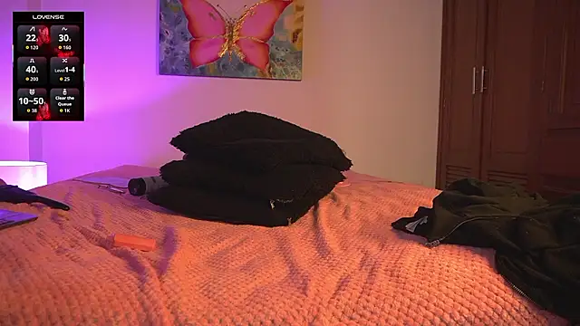 noah_0814's cam snapshot