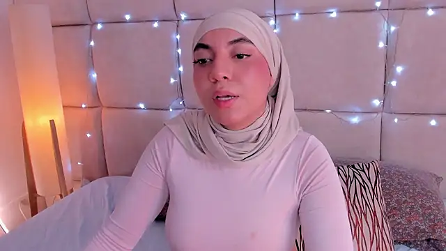 Sooffii_1 live sex cam