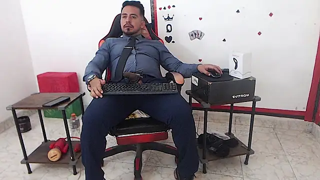 KalethBigDick live sex cam