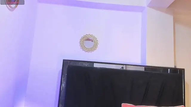 lilithTeen1_'s cam snapshot