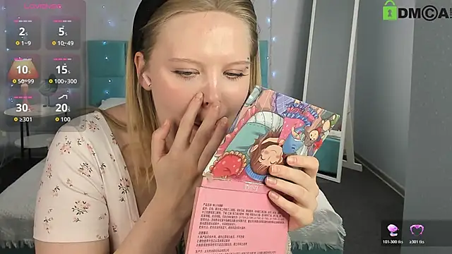 Essie_Fanning's cam snapshot