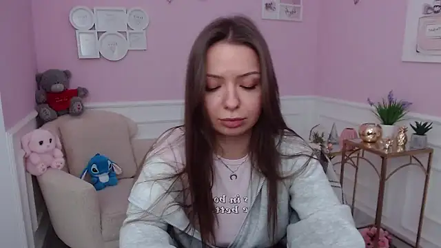 LucySkilar's cam snapshot