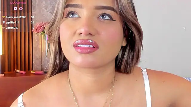 Emma_hunter_'s cam snapshot