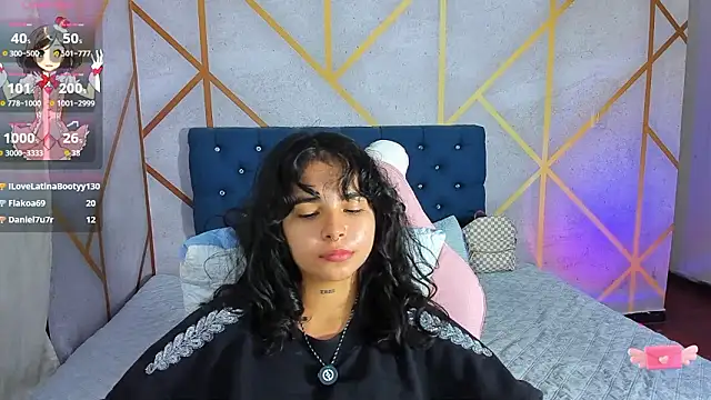 _vaiolet_owo's cam snapshot