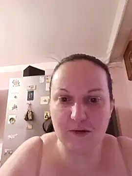 BustyLadyAlma's cam snapshot