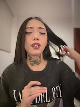 JIORYOvO's cam snapshot