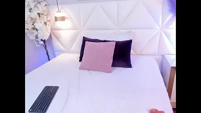 Adara__carter_'s cam snapshot