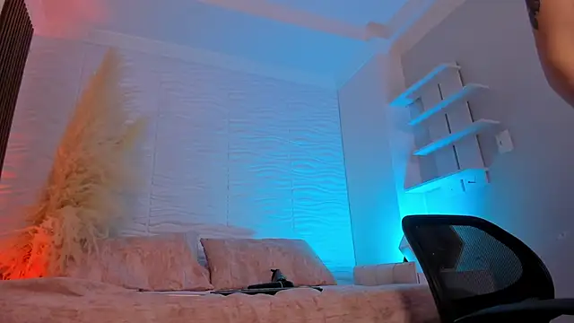 CamileHolmes's cam snapshot