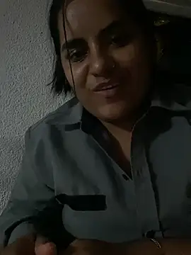 Isabel_3's cam snapshot