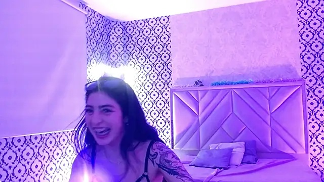 Ixchel_tay's cam snapshot