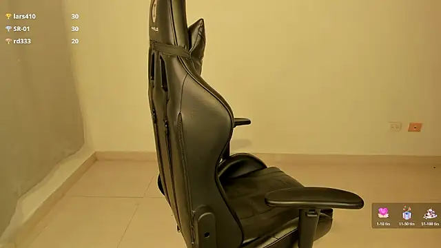 aishaa_boobs's cam snapshot