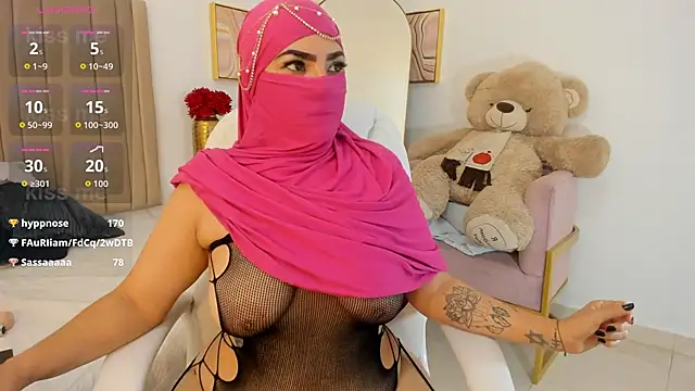 _naylaa_'s cam snapshot