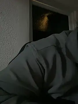 Isabel_3's cam snapshot