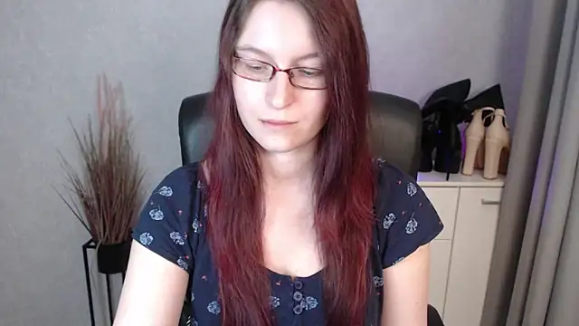 emmaxDelight's cam snapshot