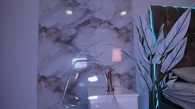 Calyselen live sex cam