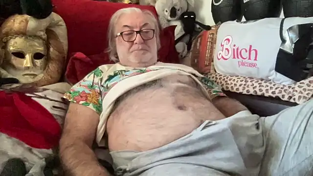 EroticVenetian live sex cam