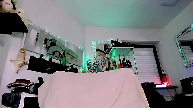 2bigass4_u live sex cam