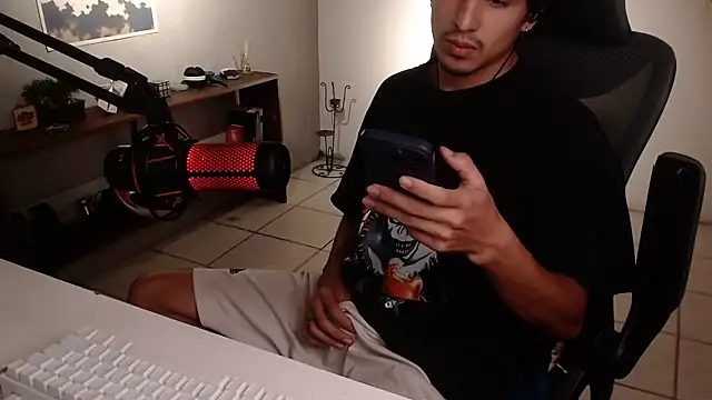 Thieves9's cam snapshot