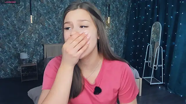 MondoNeko live sex cam