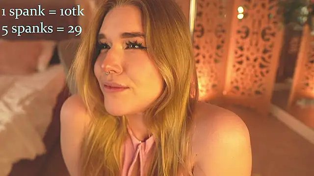 Smiley_Mia live sex cam