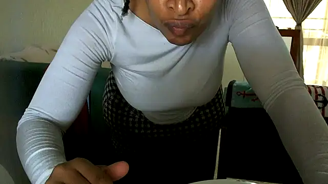 NewBeginnings8's cam snapshot