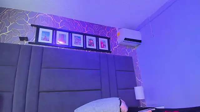 Eclipse_Divina's cam snapshot