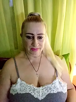 Esenia505's cam snapshot