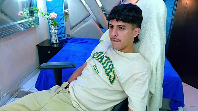 Alan_Del_Reyx live sex cam