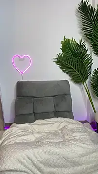 Eire_Spencer's cam snapshot