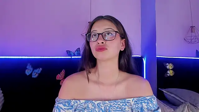 Anastasia_Whitee's cam snapshot