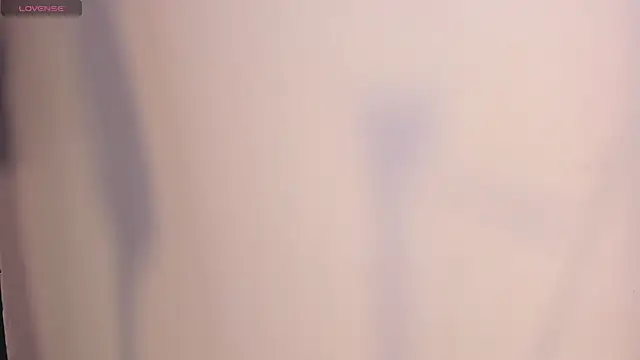 lilithTeen1_'s cam snapshot