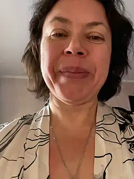 Kiramagic live sex cam