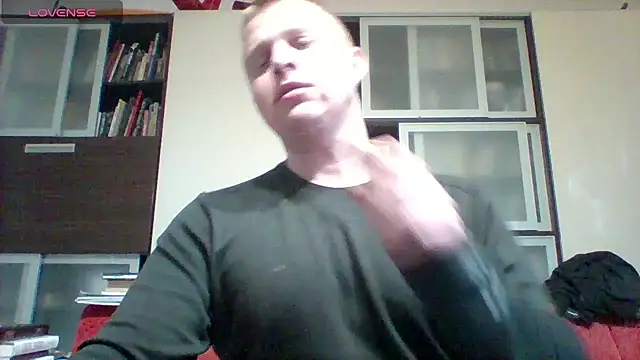 Matttthees live sex cam