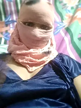 Laxmixx2's cam snapshot