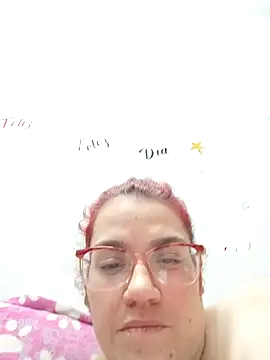 karlythoth@xh's cam snapshot