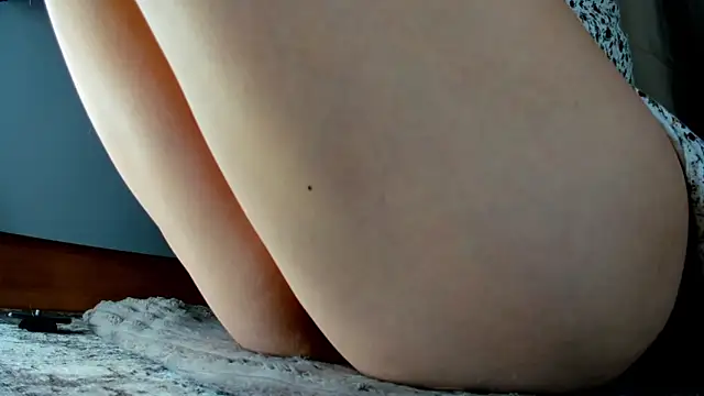 miissblonde's cam snapshot