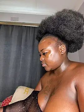 Honeycoco0211's cam snapshot