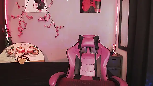 catipetite's cam snapshot