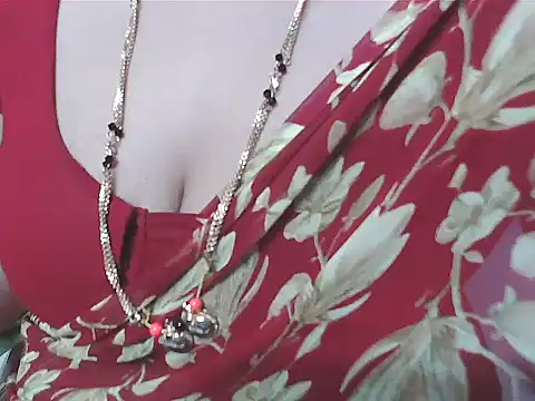 sunitha-3's cam snapshot