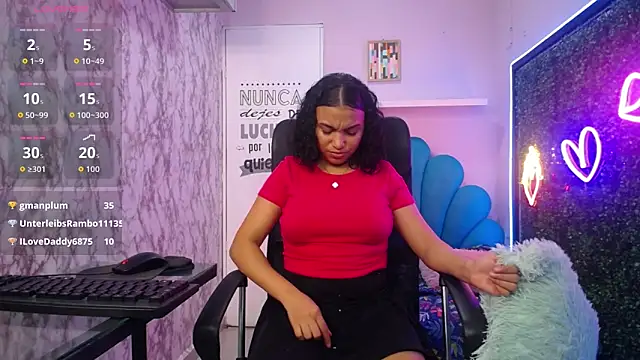 valeria_martinez19's cam snapshot