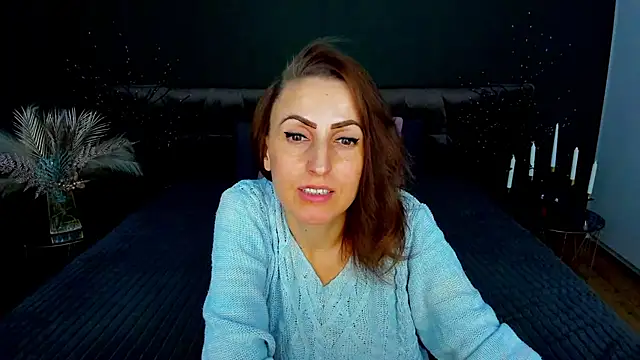 Rebecca_Diamond's cam snapshot