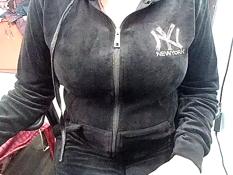 Nagma_housewife's cam snapshot