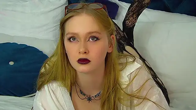 AgataFoxley's cam snapshot