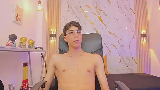 Nikolay_Gregori live sex cam