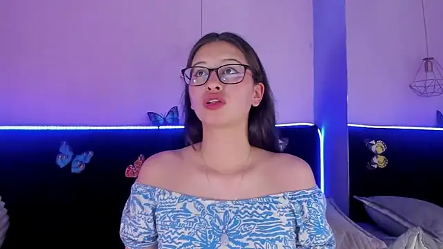 Anastasia_Whitee's cam snapshot