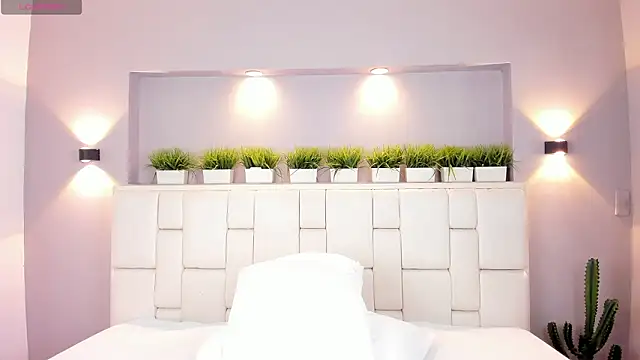 LunnaBlake's cam snapshot