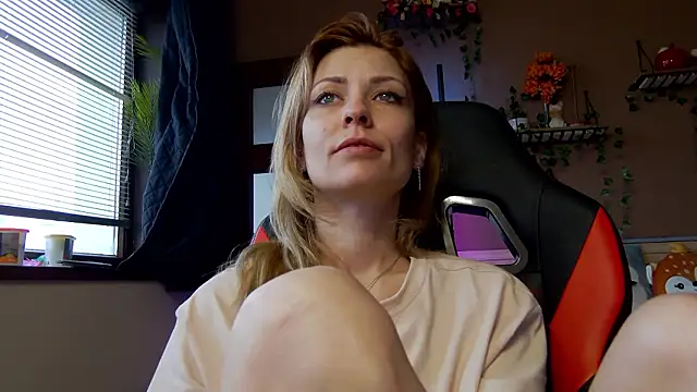 karo123421's cam snapshot