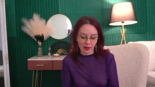 HaileyMoonn's cam snapshot