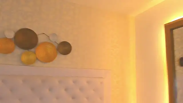 b3k_afrodict's cam snapshot